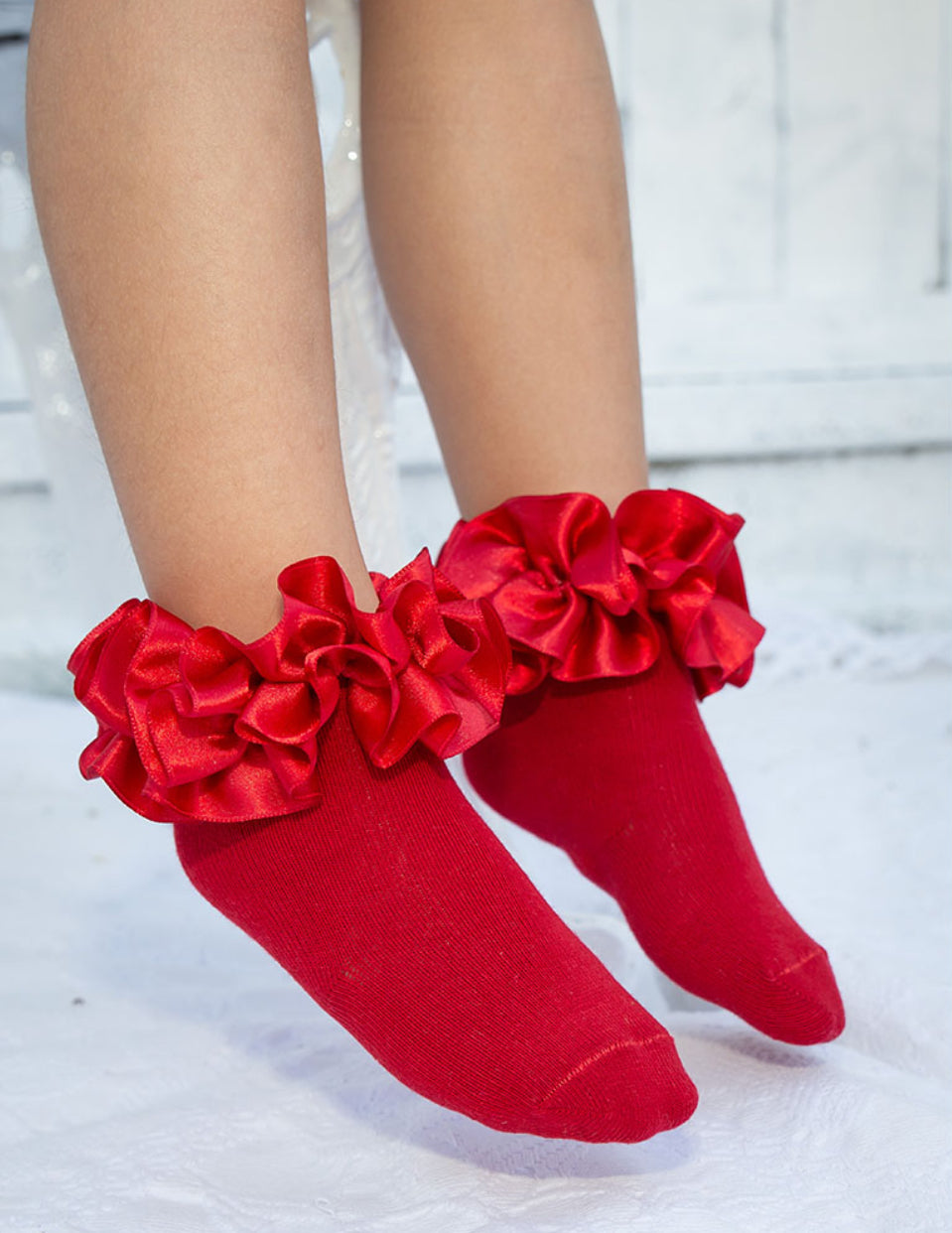 Caramelo Frilly Ankle Socks Red