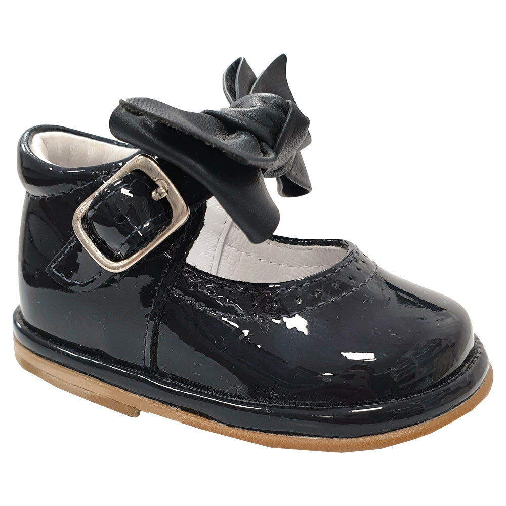 Borboleta Vitoria Patent Shoes Black