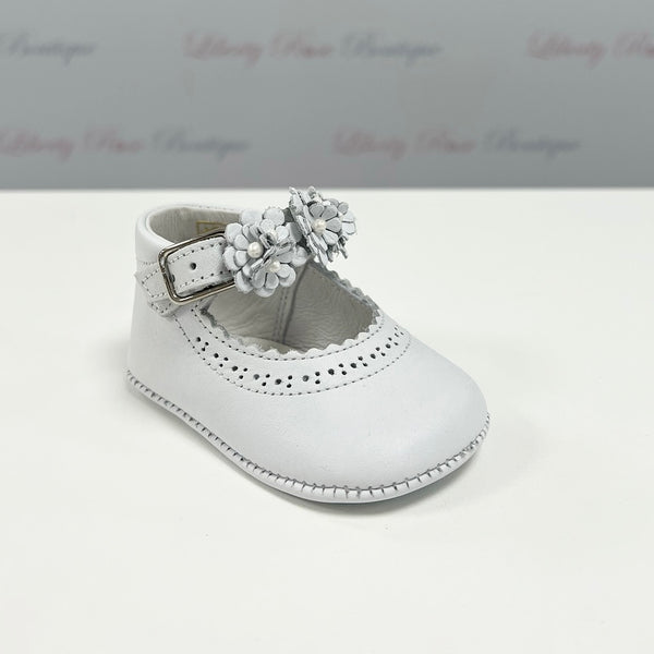 TNY Leather Flower Strap soft sole White