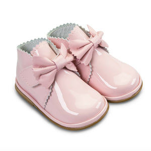 Borboleta Sharon Patent Leather Bow Boots Pink